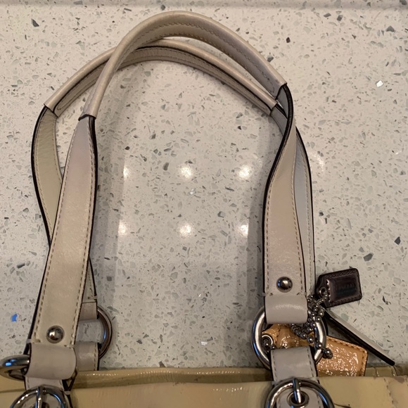 Coach shoulder bag - Picture 2 of 3